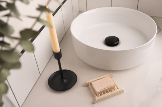 Minimalist Bamboo Holder